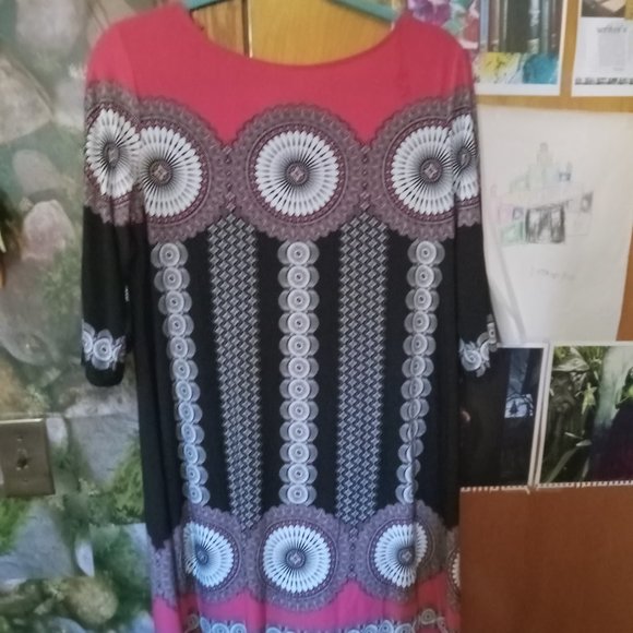 Unique Dress With Designs - Picture 1 of 6